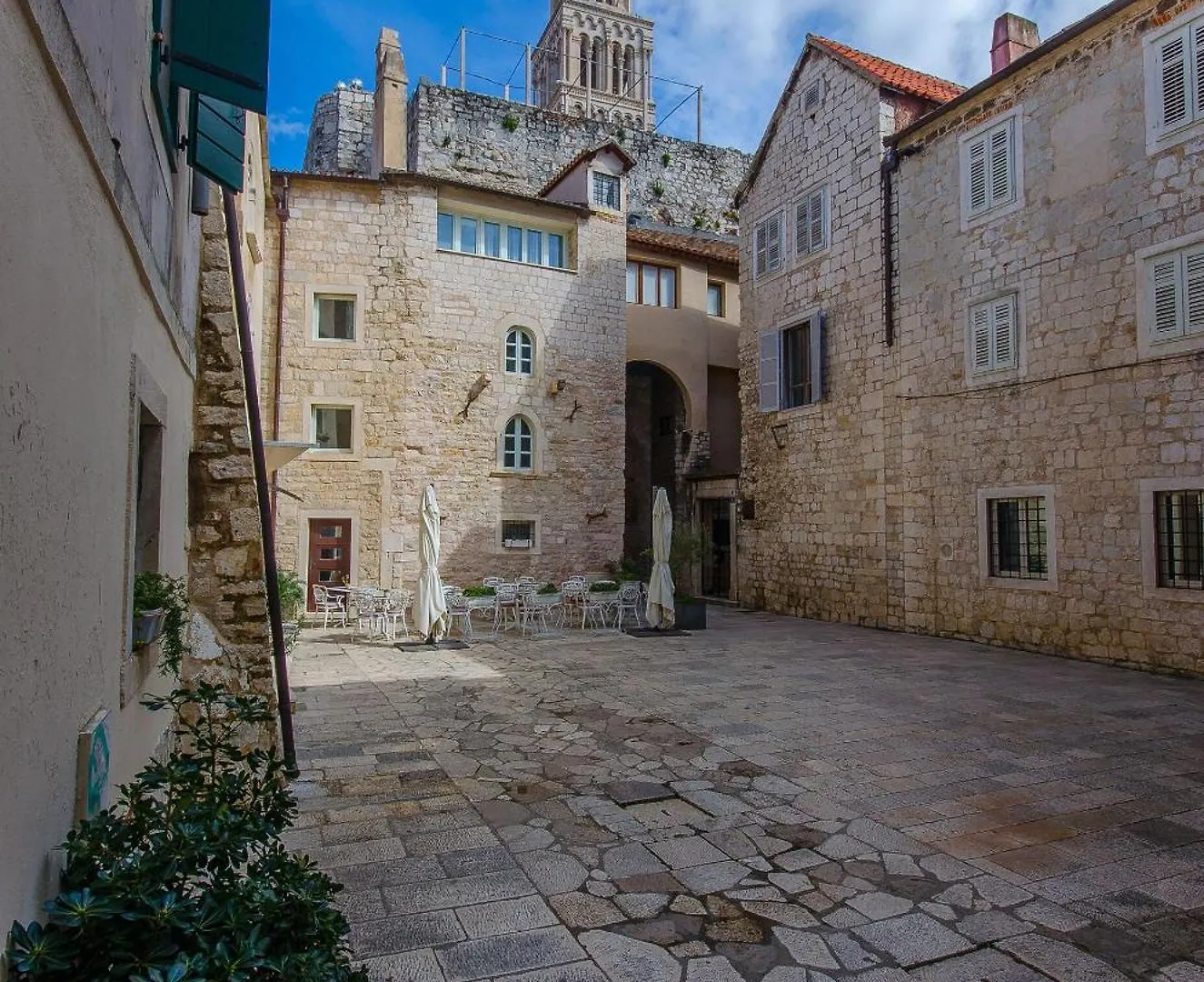 Apartment Evala Split
